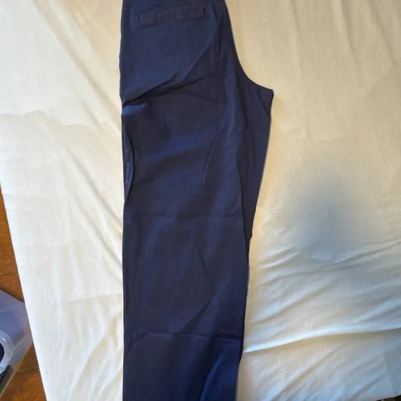 Nike Midnight Blue and Ivory Shorts - Picture 4 of 5